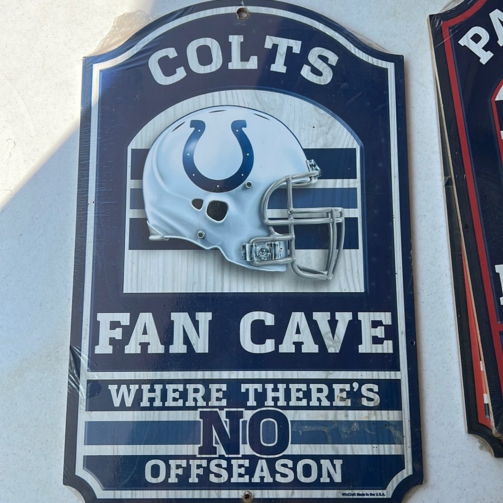 Colts Wooden NFL team plaque